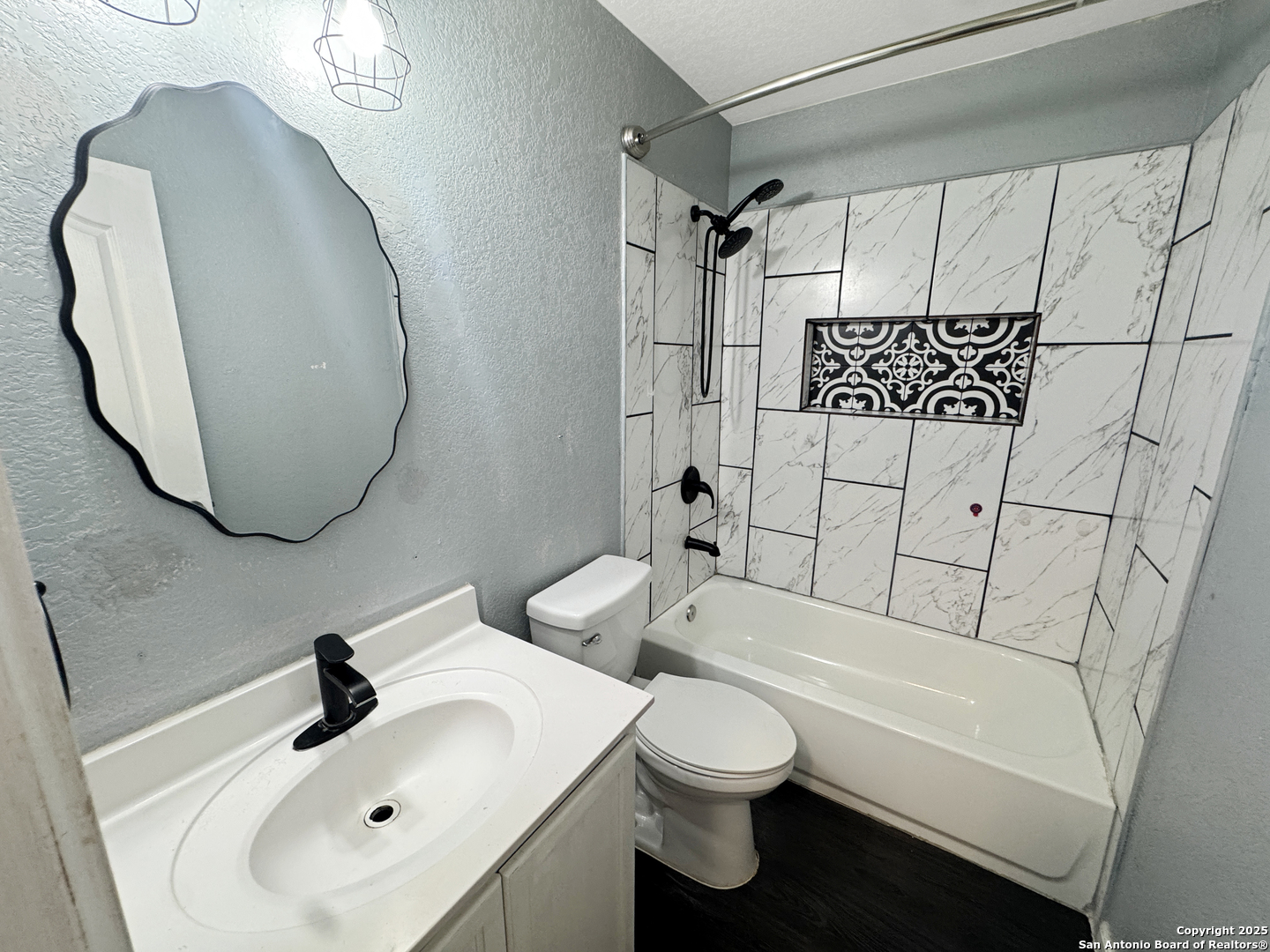 5311 Moreville Farm San Antonio TX 78228