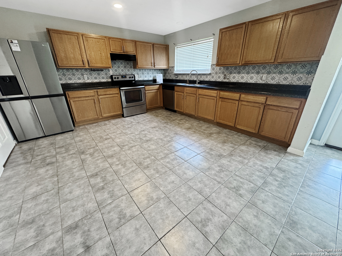 5311 Moreville Farm San Antonio TX 78228