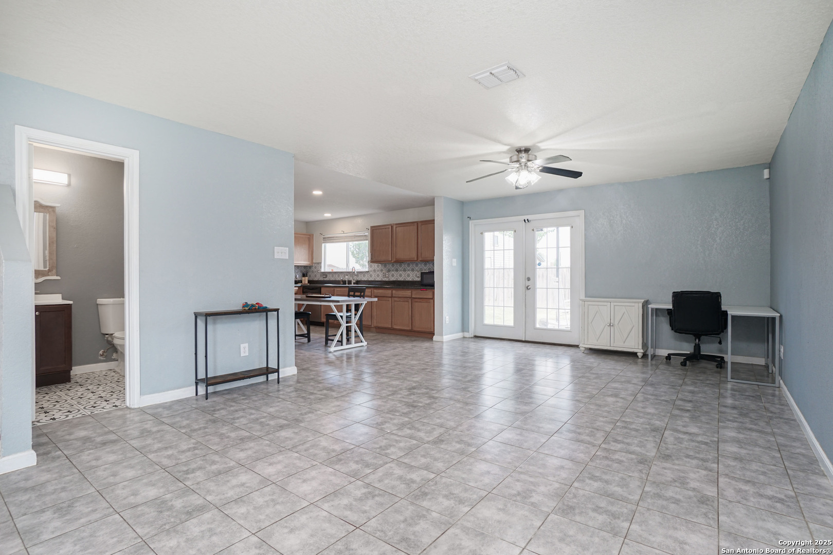 5311 Moreville Farm San Antonio TX 78228