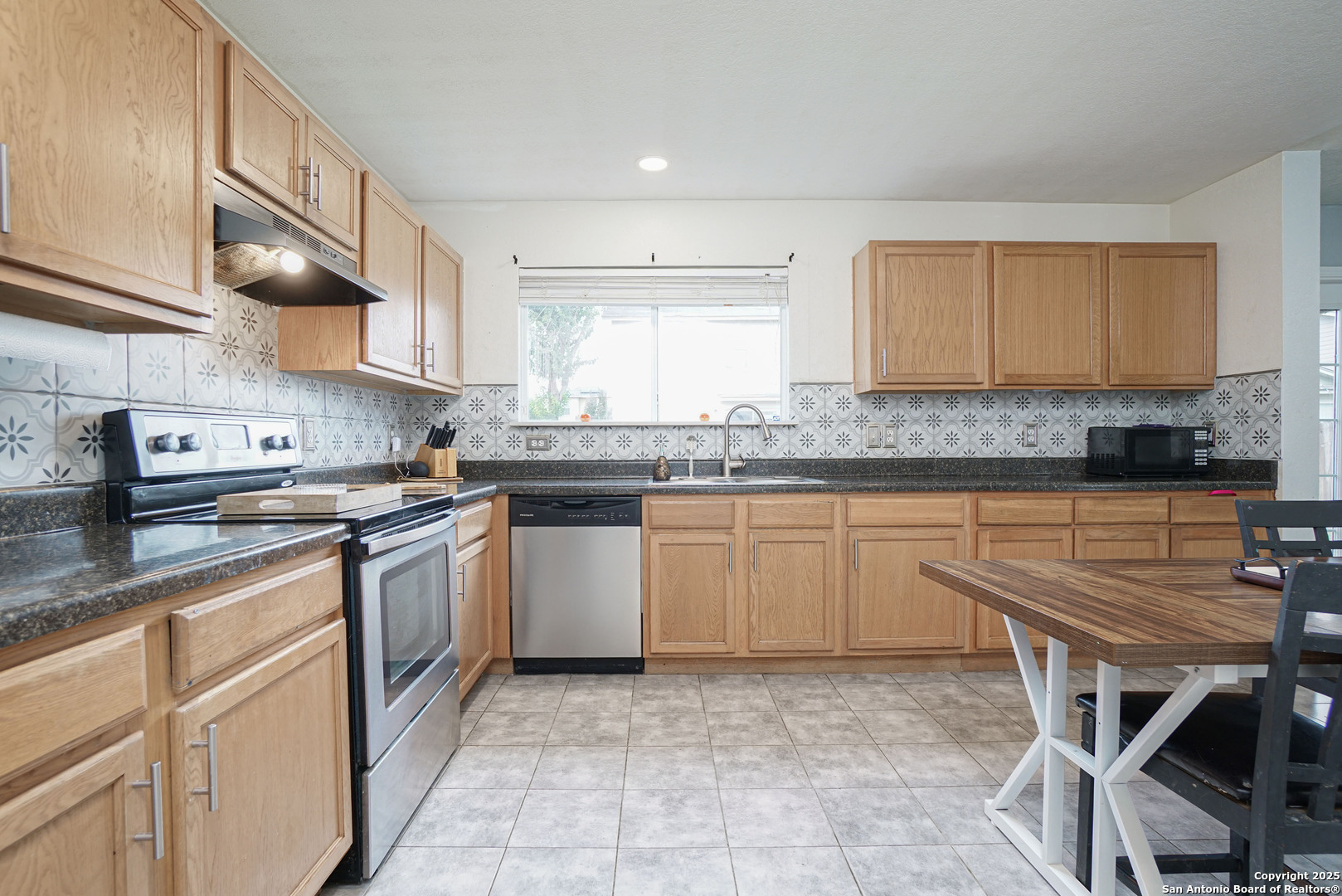 5311 Moreville Farm San Antonio TX 78228