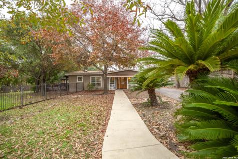 4750 View Drive San Antonio TX 78228