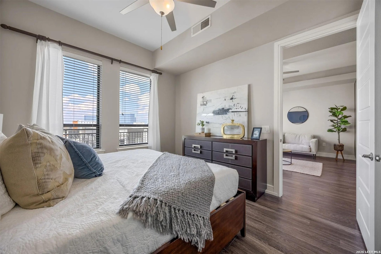 3201 Esperanza Crossing Austin TX 78758