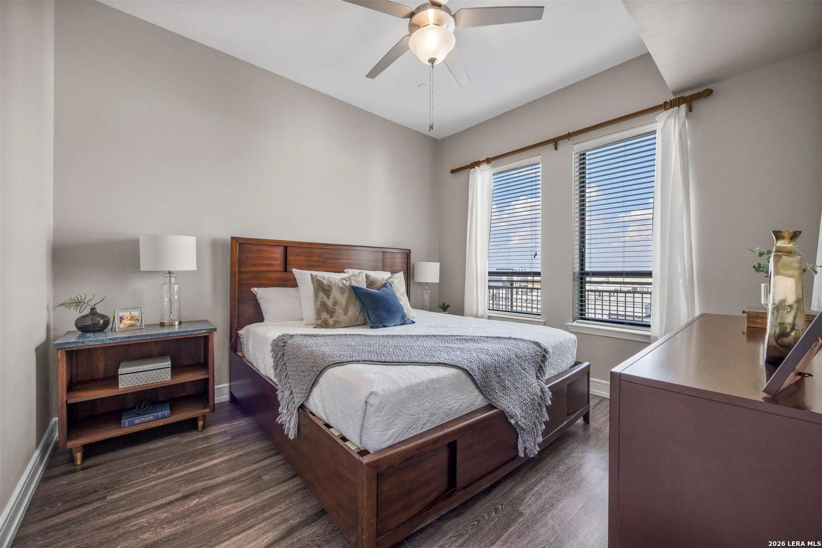 3201 Esperanza Crossing Austin TX 78758