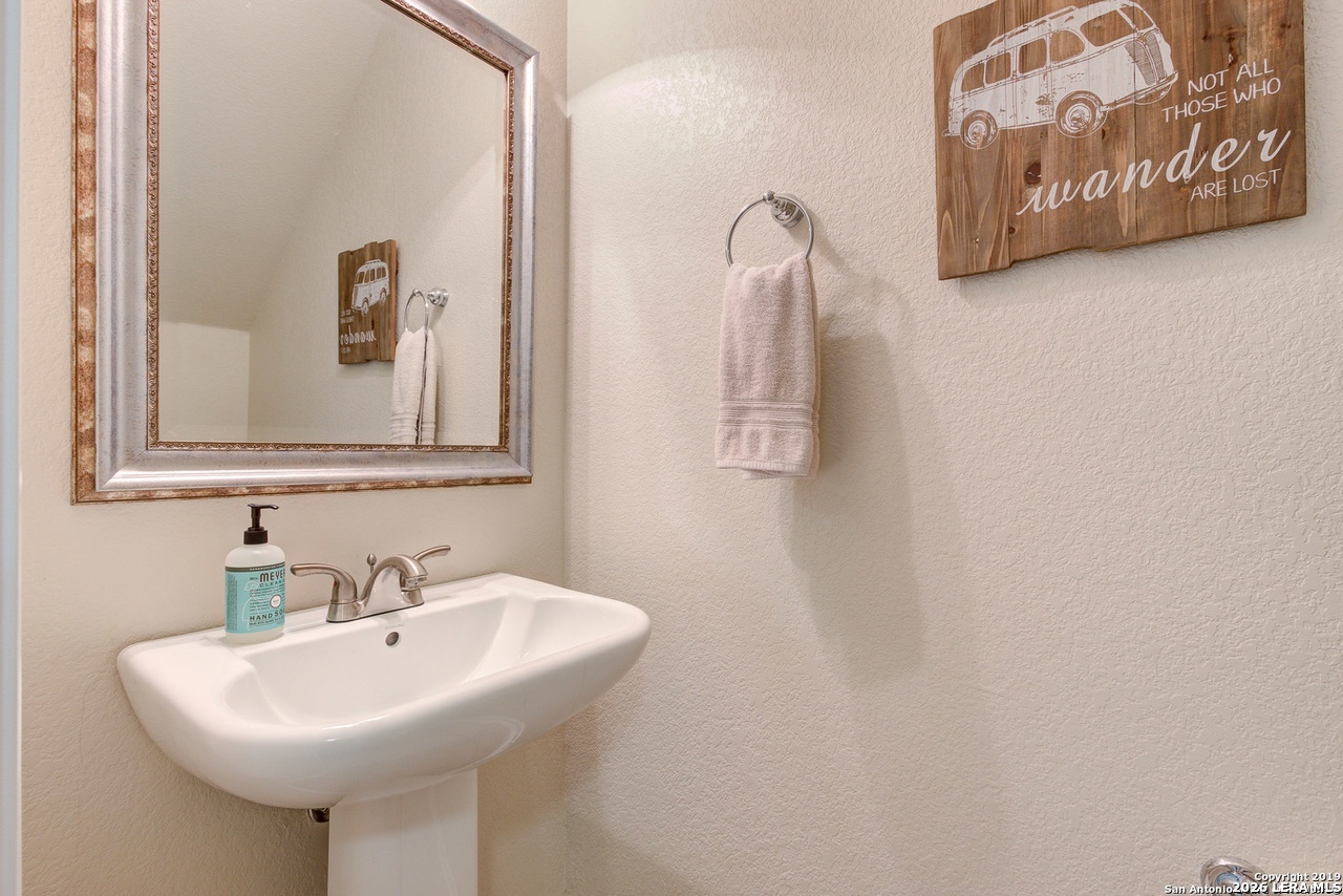 7723 Copper Cave San Antonio TX 78249