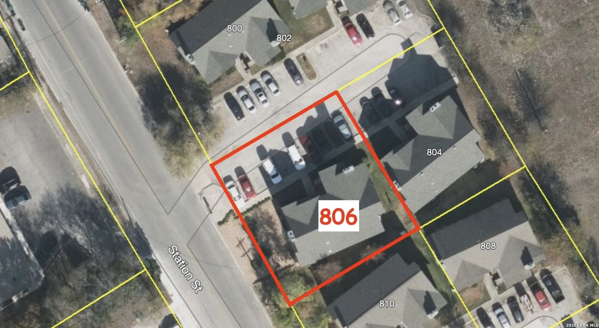 806 Station Converse TX 78109