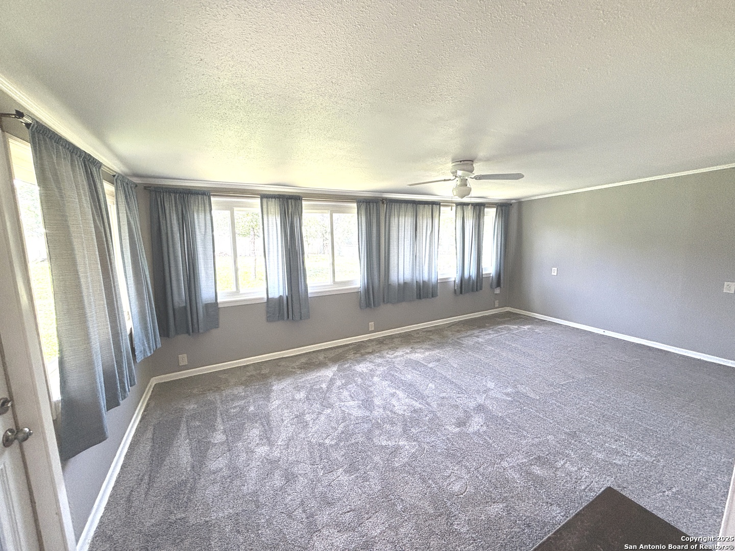 318 Sprucewood Lane San Antonio TX 78216