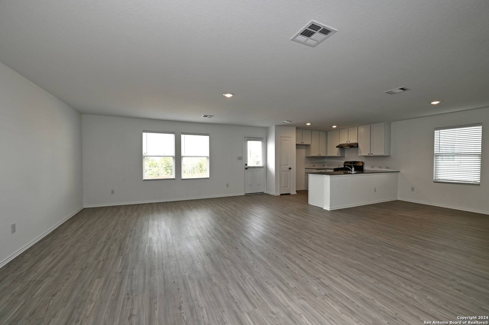 211 Kayden Court Marion TX 78124