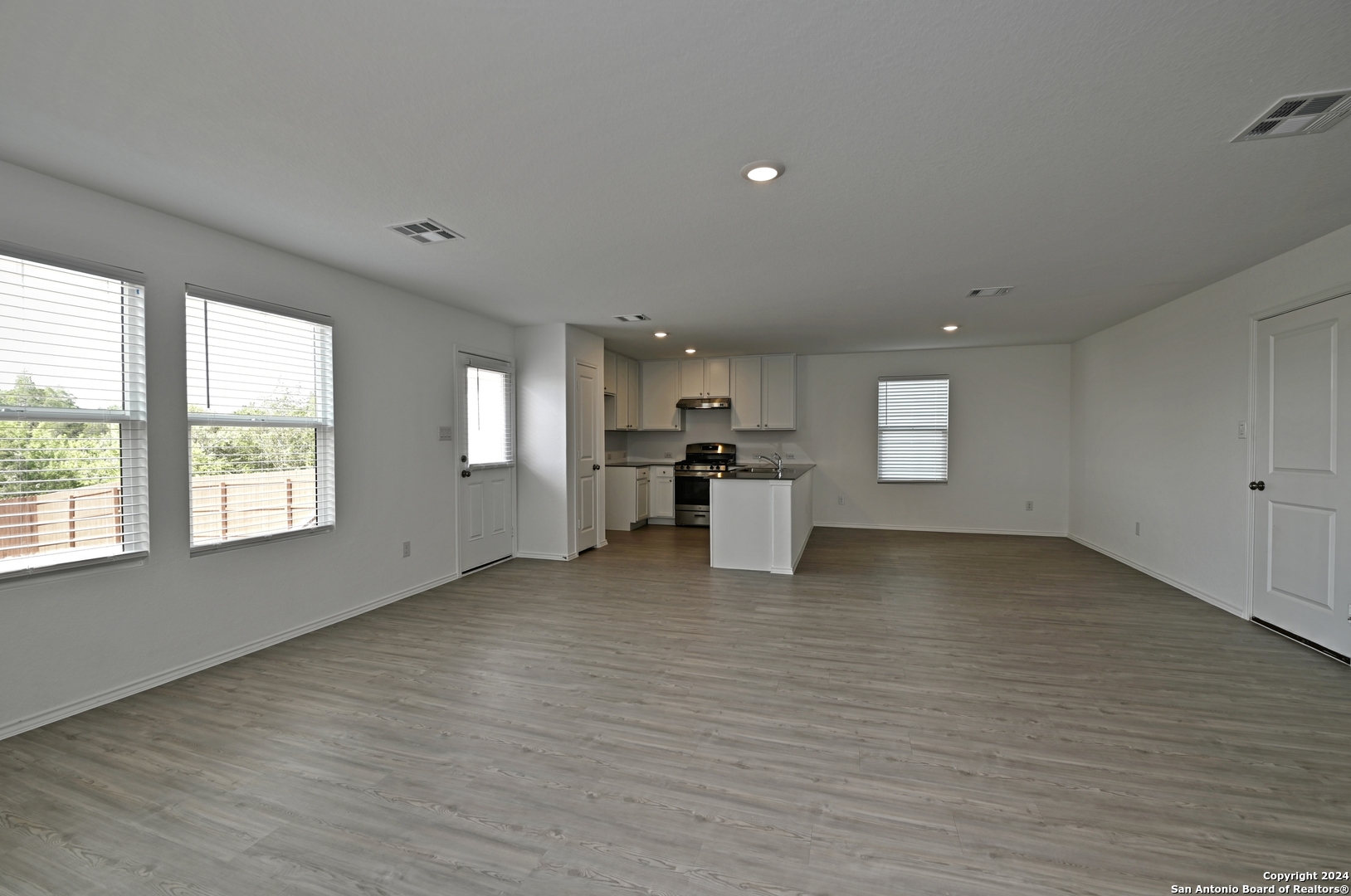 211 Kayden Court Marion TX 78124