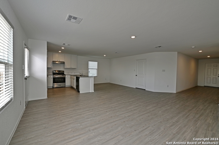 211 Kayden Court Marion TX 78124