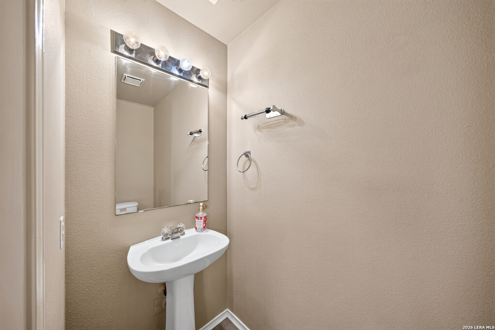112 Willow View Cibolo TX 78108