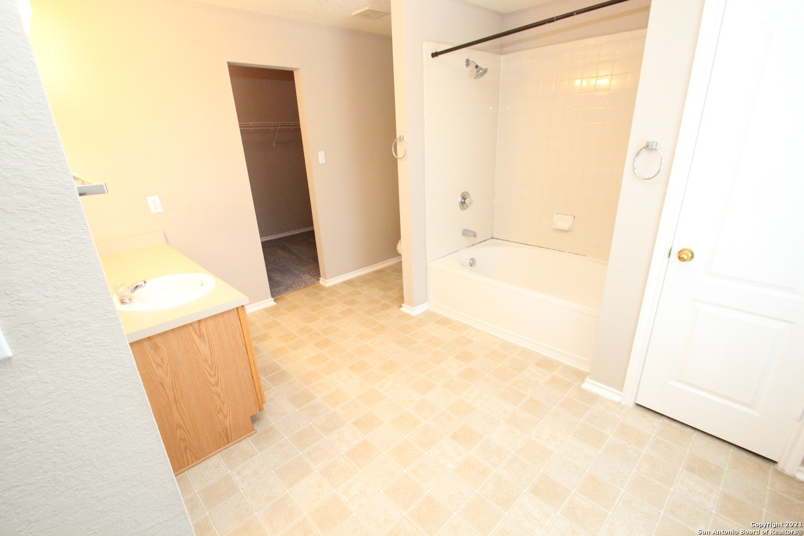 9715 Amber Ledge San Antonio TX 78245