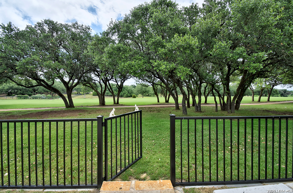 113 S Junius Peak Blanco TX 78606