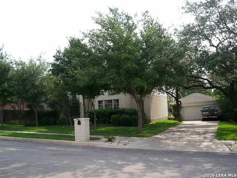 8812 Goodwick Heights San Antonio TX 78254