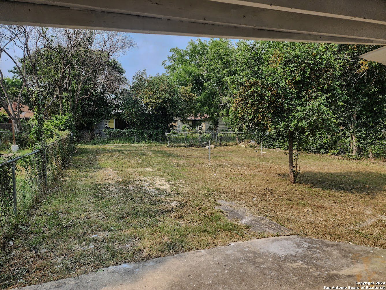 2445 Wyoming Street San Antonio TX 78203