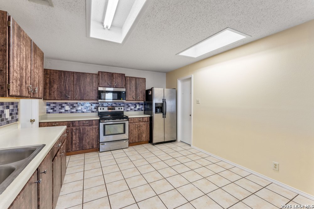 6863 Cypress Mist Converse TX 78109