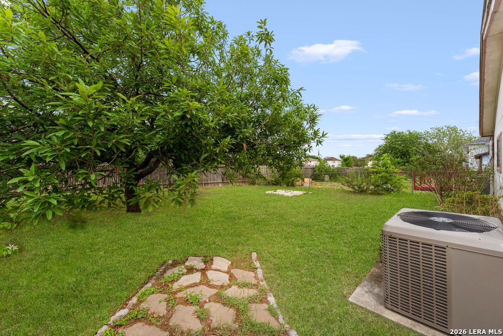 6863 Cypress Mist Converse TX 78109