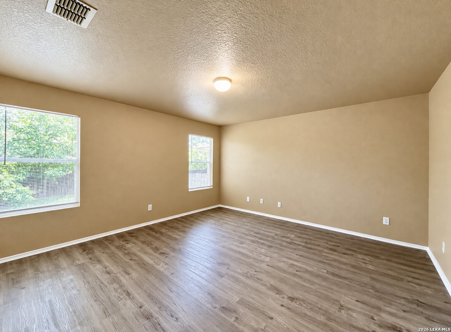8815 Laguna Falls San Antonio TX 78251