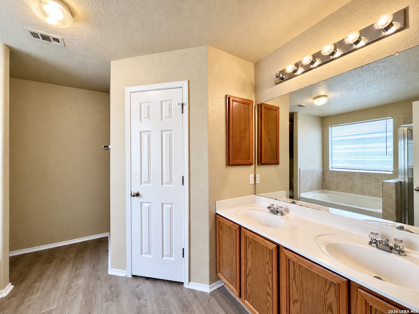 8815 Laguna Falls San Antonio TX 78251