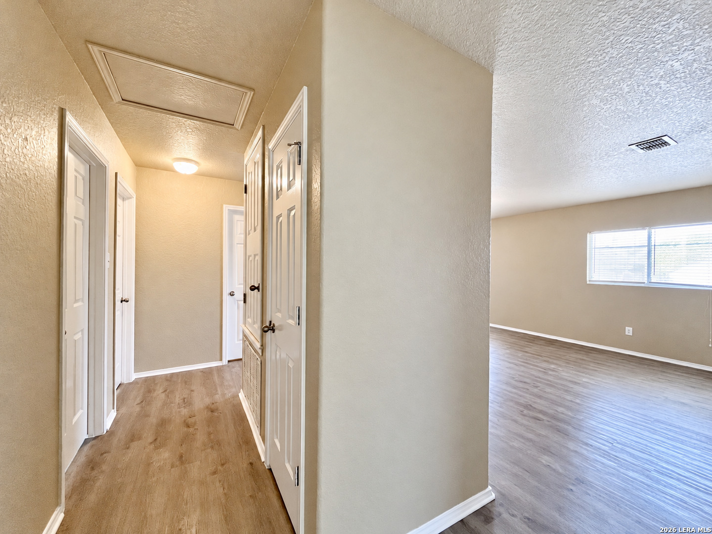 8815 Laguna Falls San Antonio TX 78251