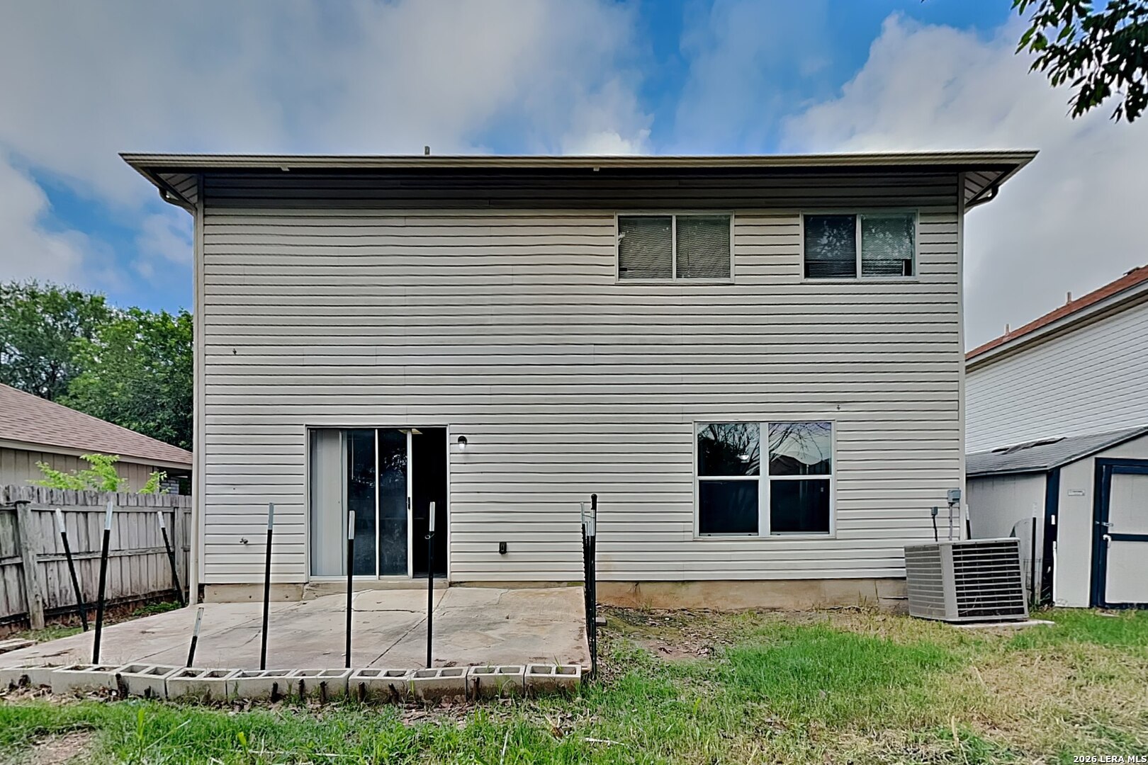 8055 Chestnut Cedar Drive Converse TX 78109
