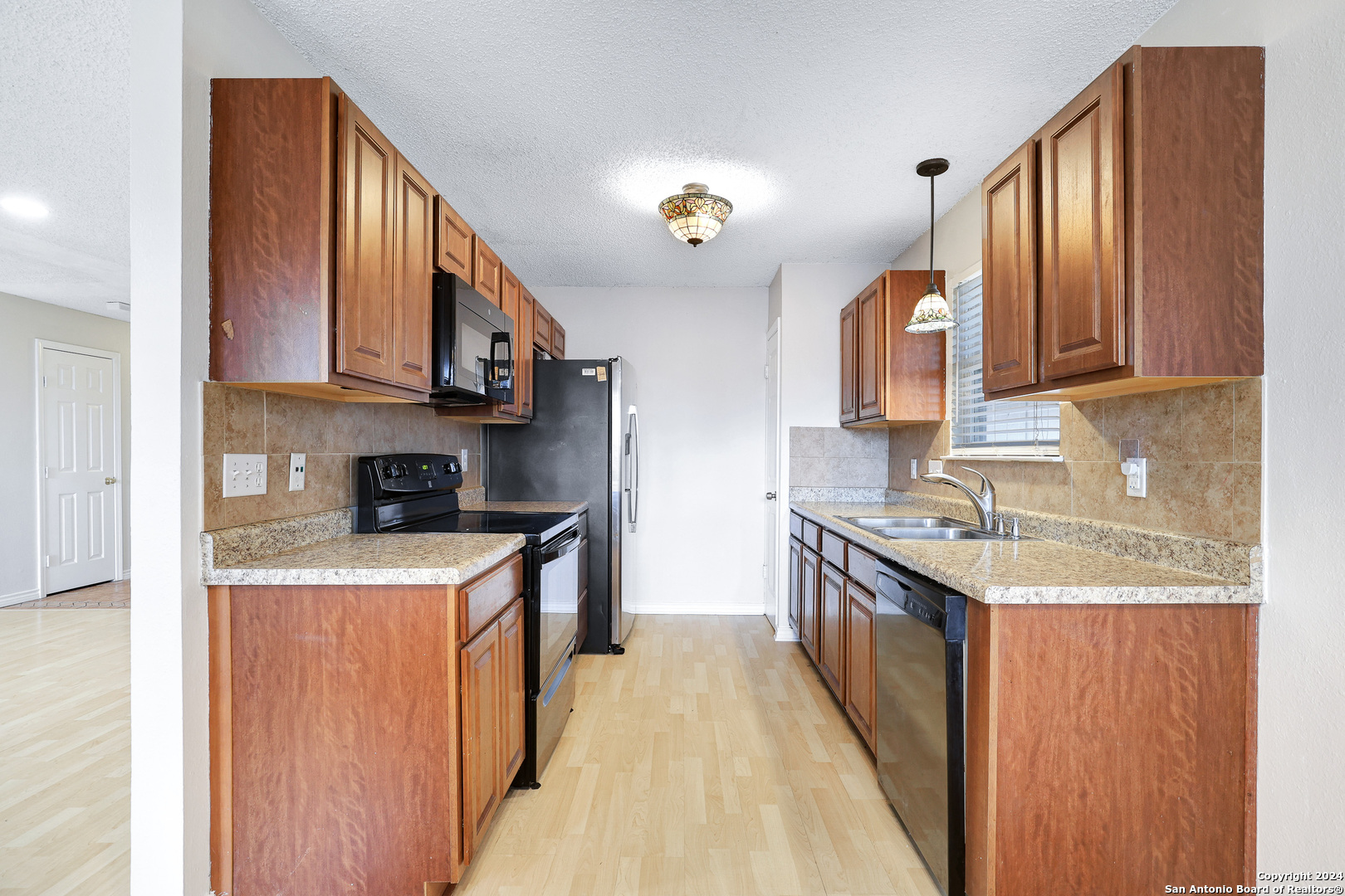 9262 Ridge Branch San Antonio TX 78250