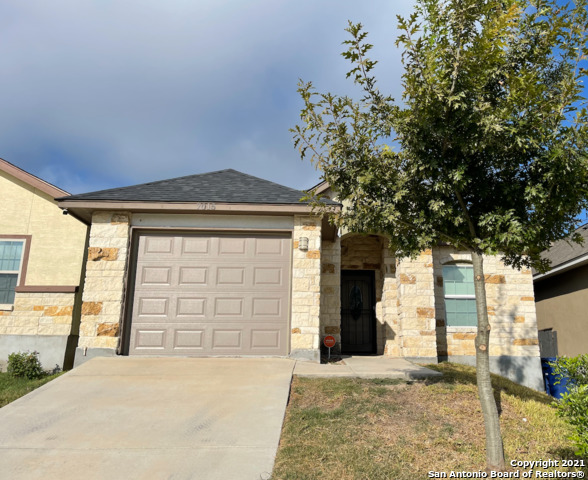 7015 Hallie Ridge San Antonio TX 78227