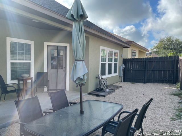7015 Hallie Ridge San Antonio TX 78227