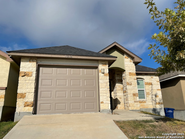 7015 Hallie Ridge San Antonio TX 78227