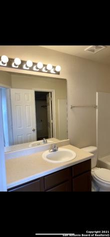 5754 Golf Heights San Antonio TX 78244
