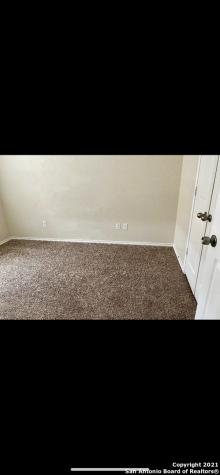 5754 Golf Heights San Antonio TX 78244