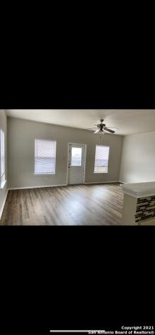5754 Golf Heights San Antonio TX 78244