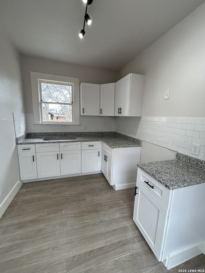 329 Hot Wells San Antonio TX 78223