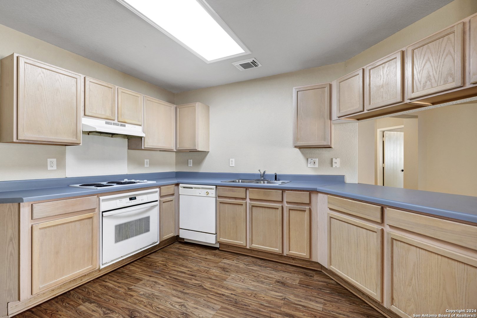 10331 Manor Creek San Antonio TX 78245