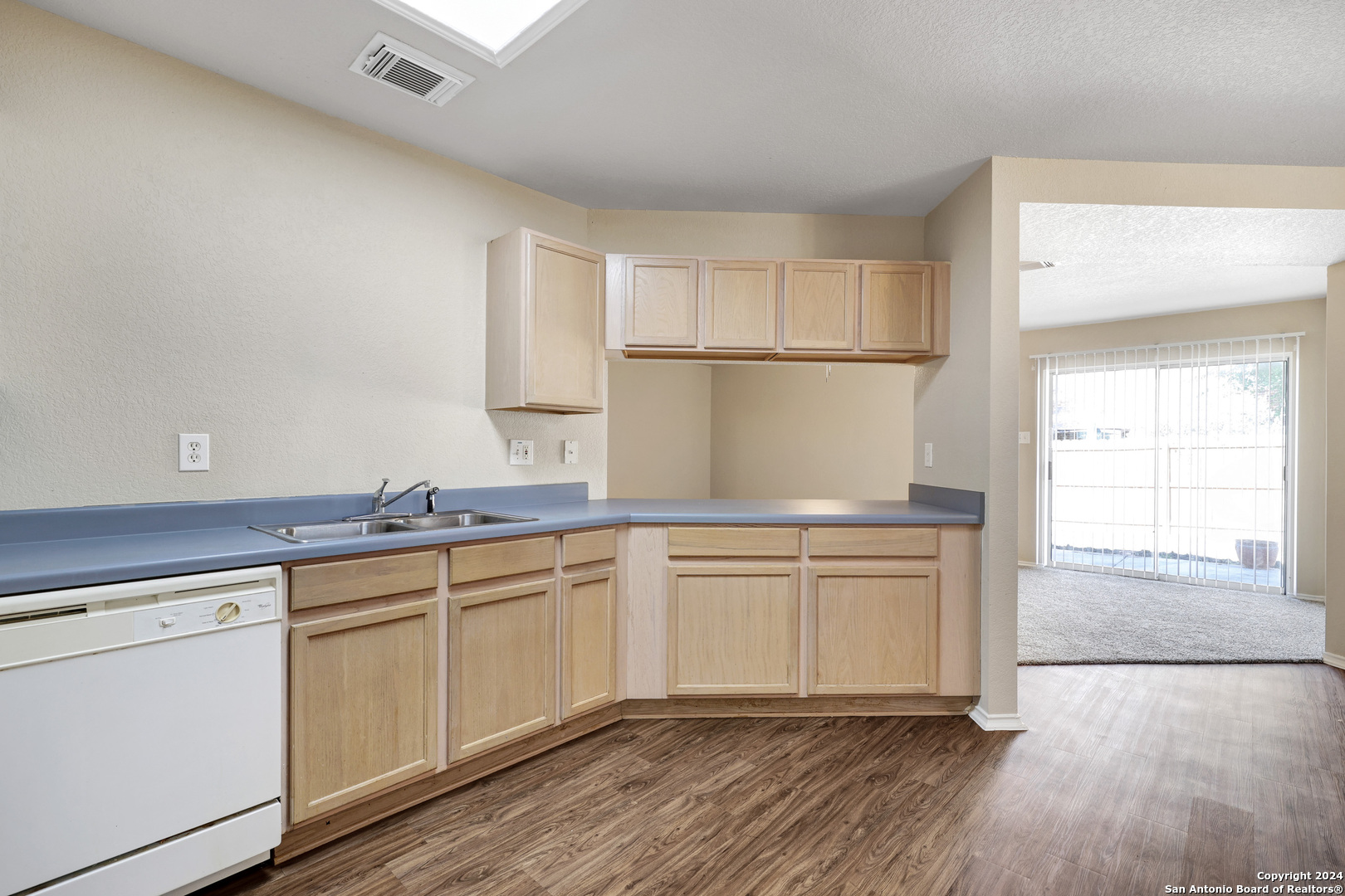 10331 Manor Creek San Antonio TX 78245