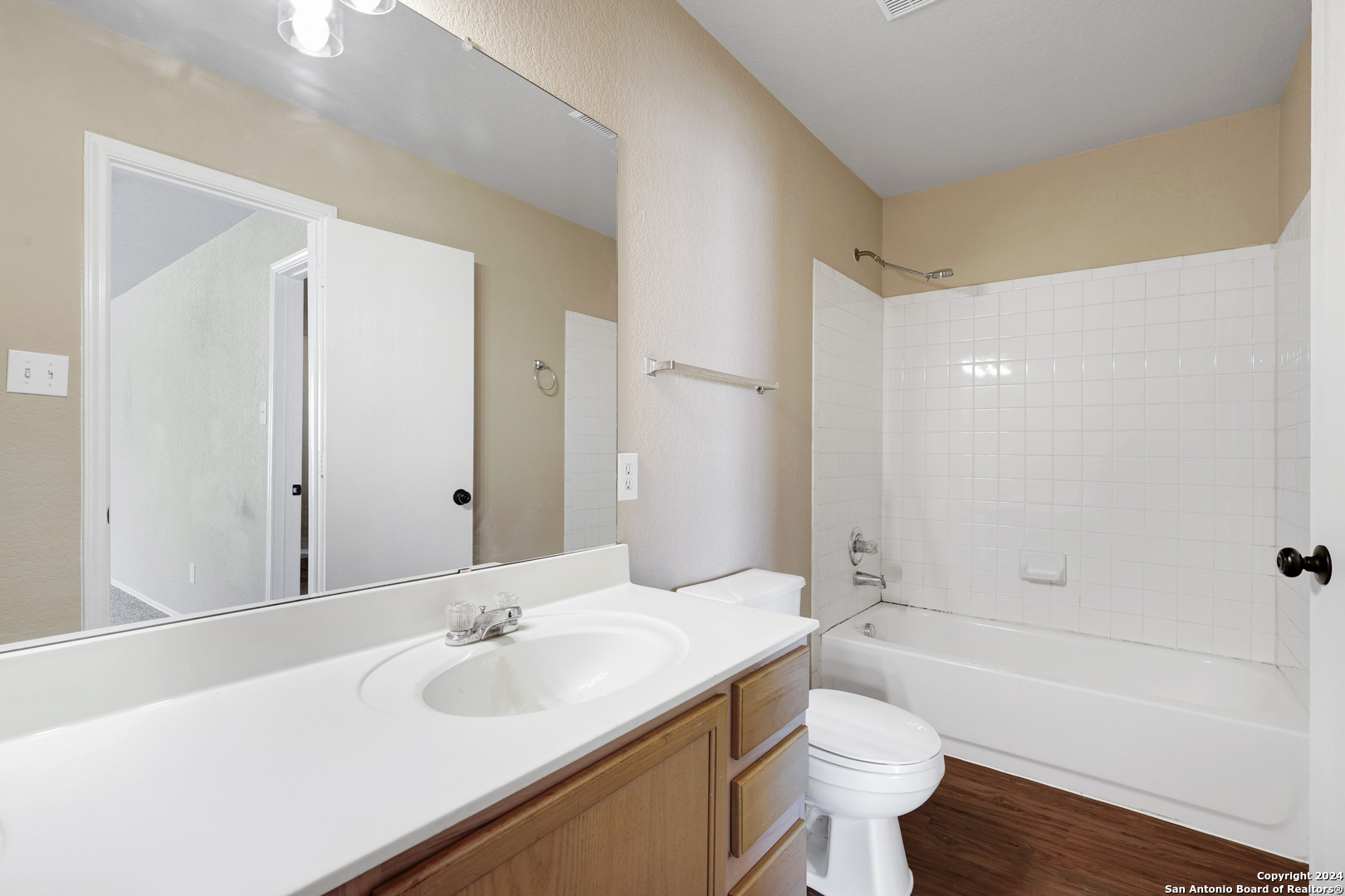 10331 Manor Creek San Antonio TX 78245