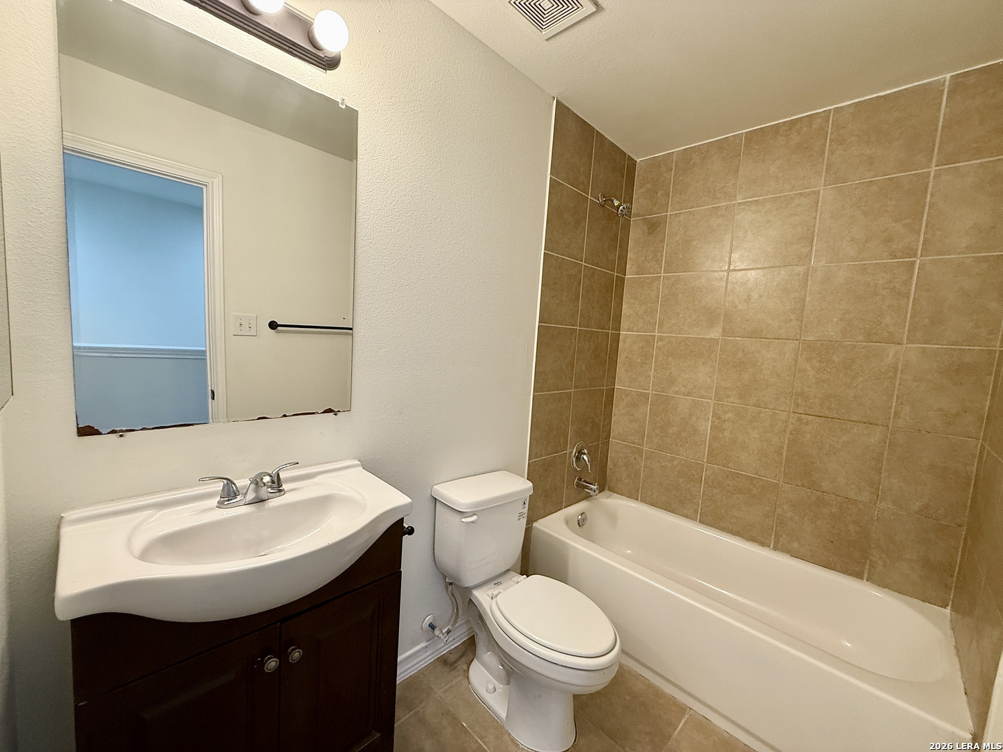91 Plaza Drive Universal City TX 78148