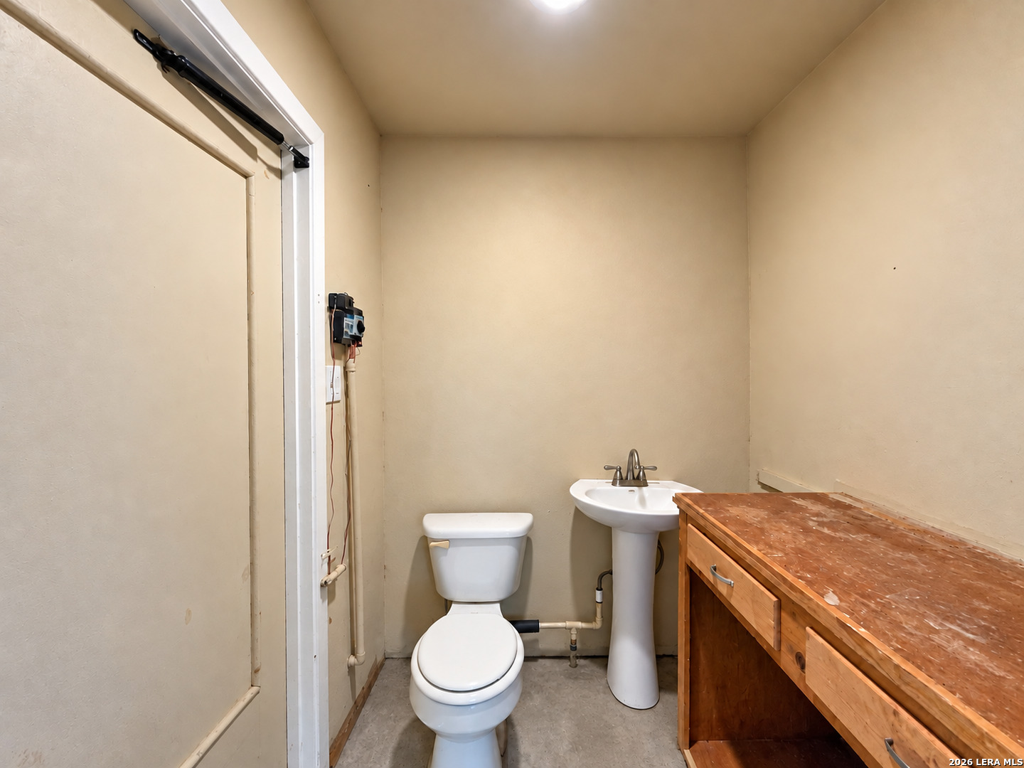 202 Donella Drive Hollywood Park TX 78232