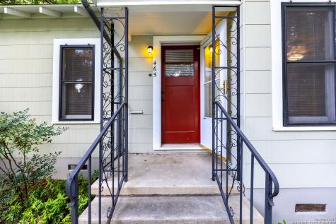 465 S Guenther Avenue New Braunfels TX 78130