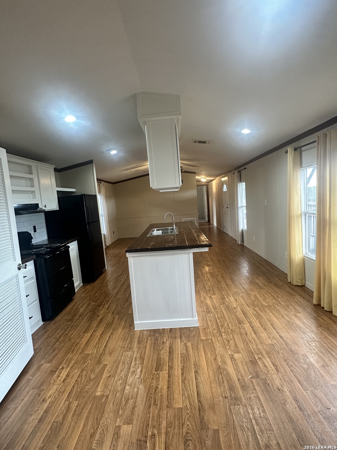 10161 Loop 106 Adkins TX 78101