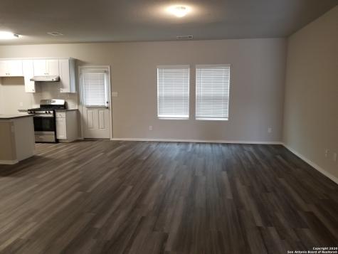 7930 Oak Meadows Bend San Antonio TX 78250