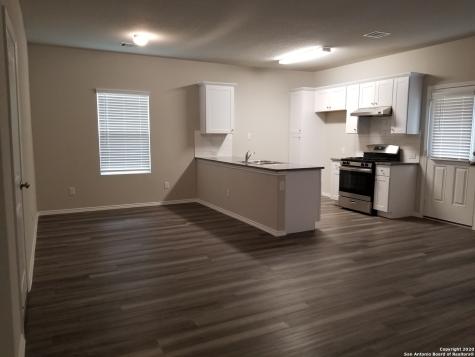 7930 Oak Meadows Bend San Antonio TX 78250