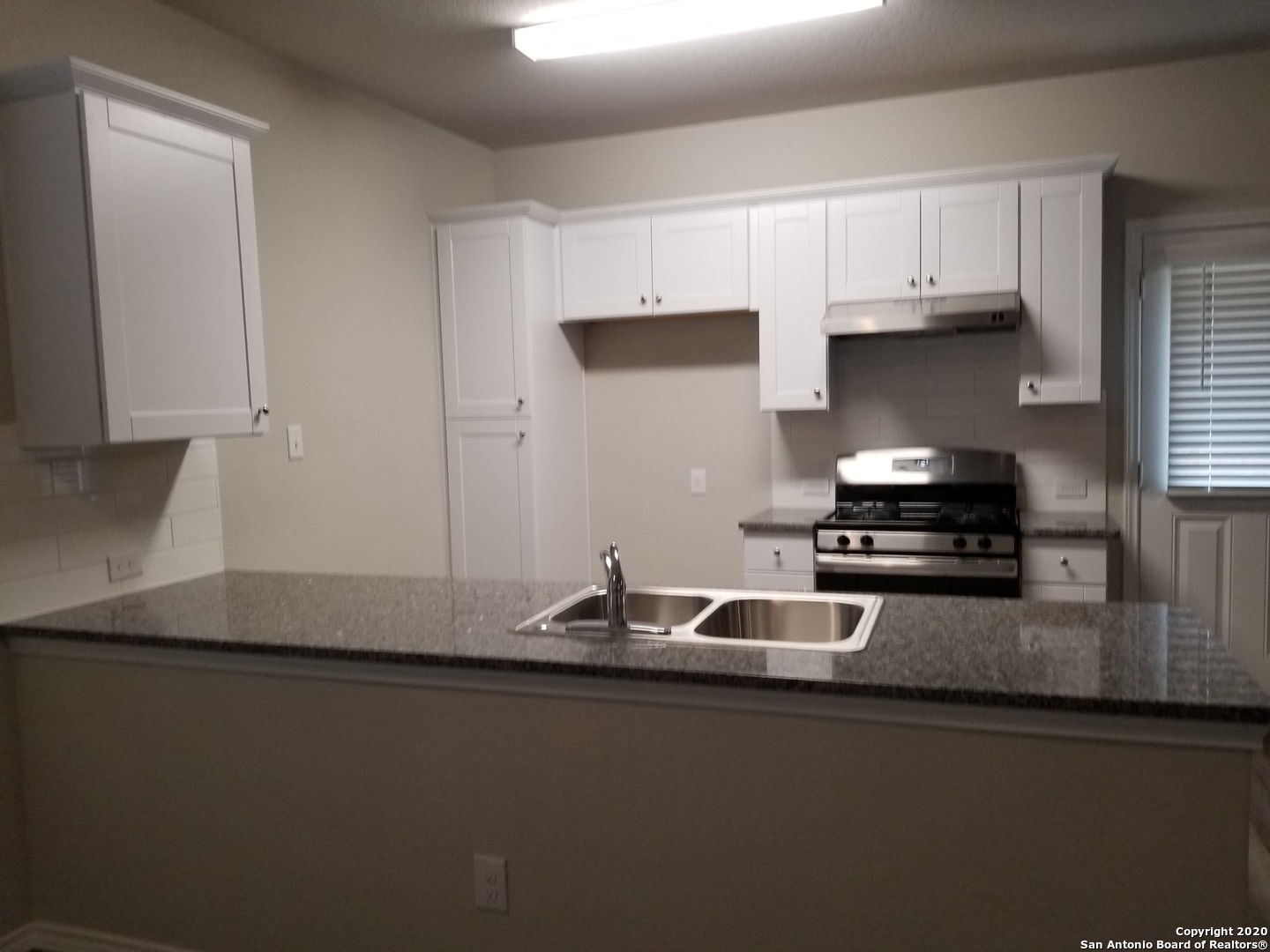 7930 Oak Meadows Bend San Antonio TX 78250