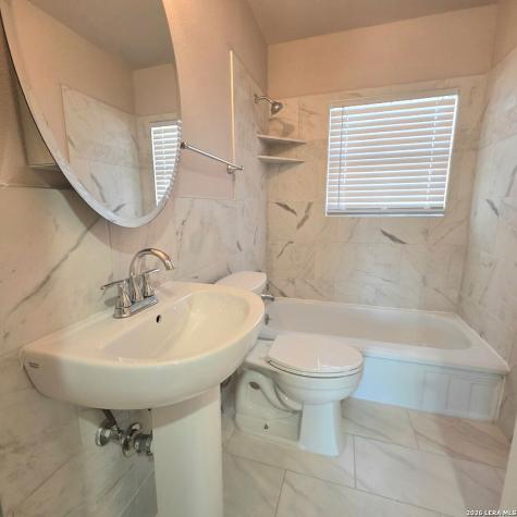 226 Antrim San Antonio TX 78218