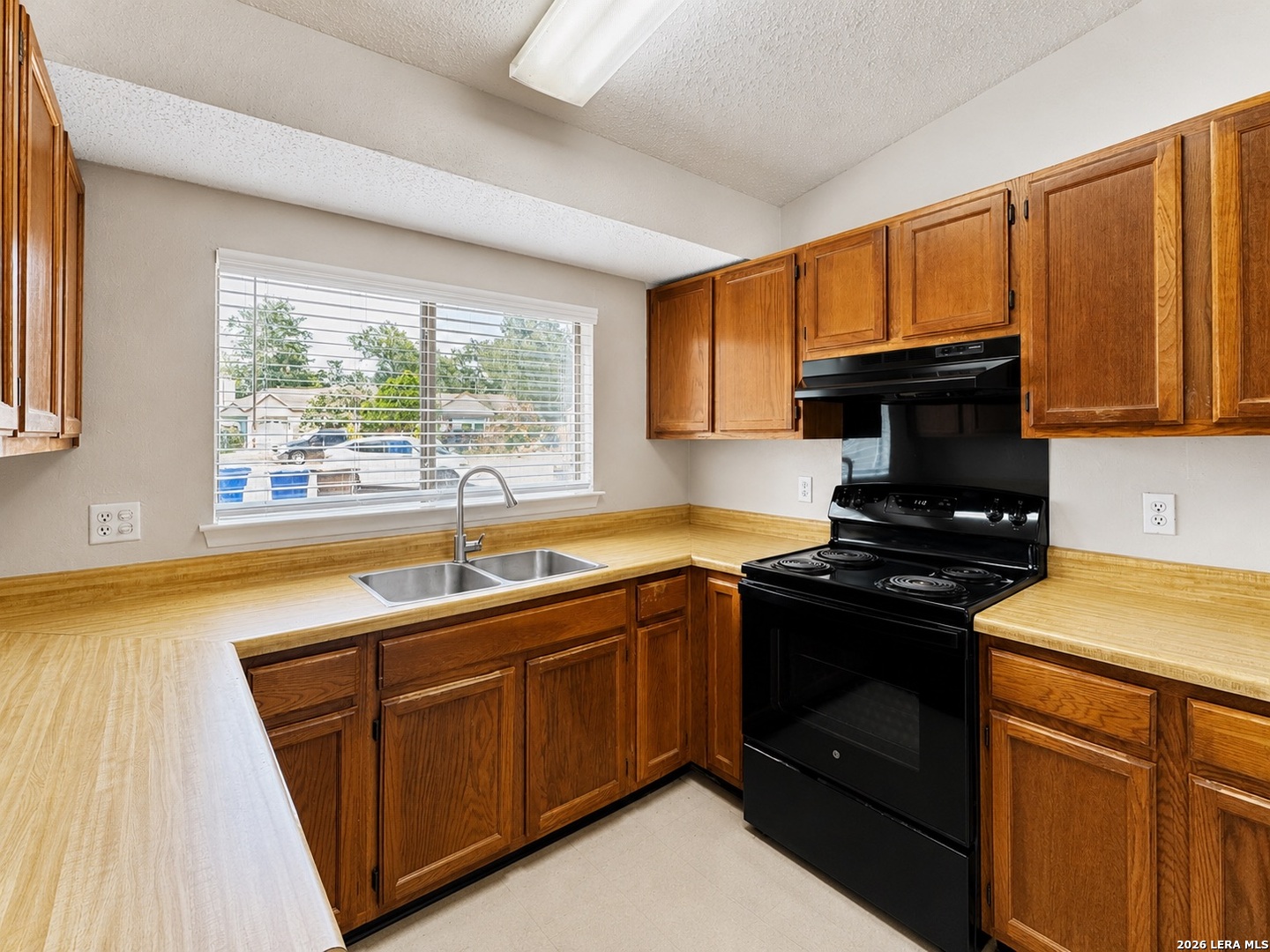 9839 Valley Cabin San Antonio TX 78250