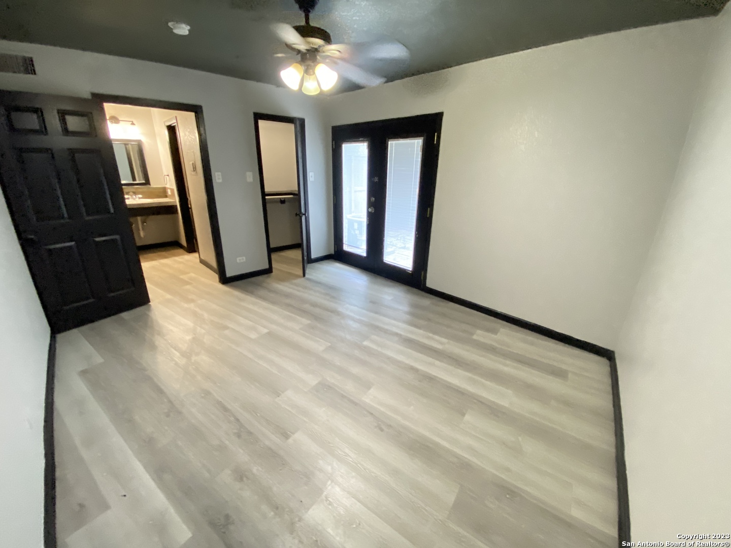 211 Natalen Avenue San Antonio TX 78209
