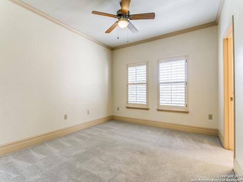 7897 Broadway San Antonio TX 78209