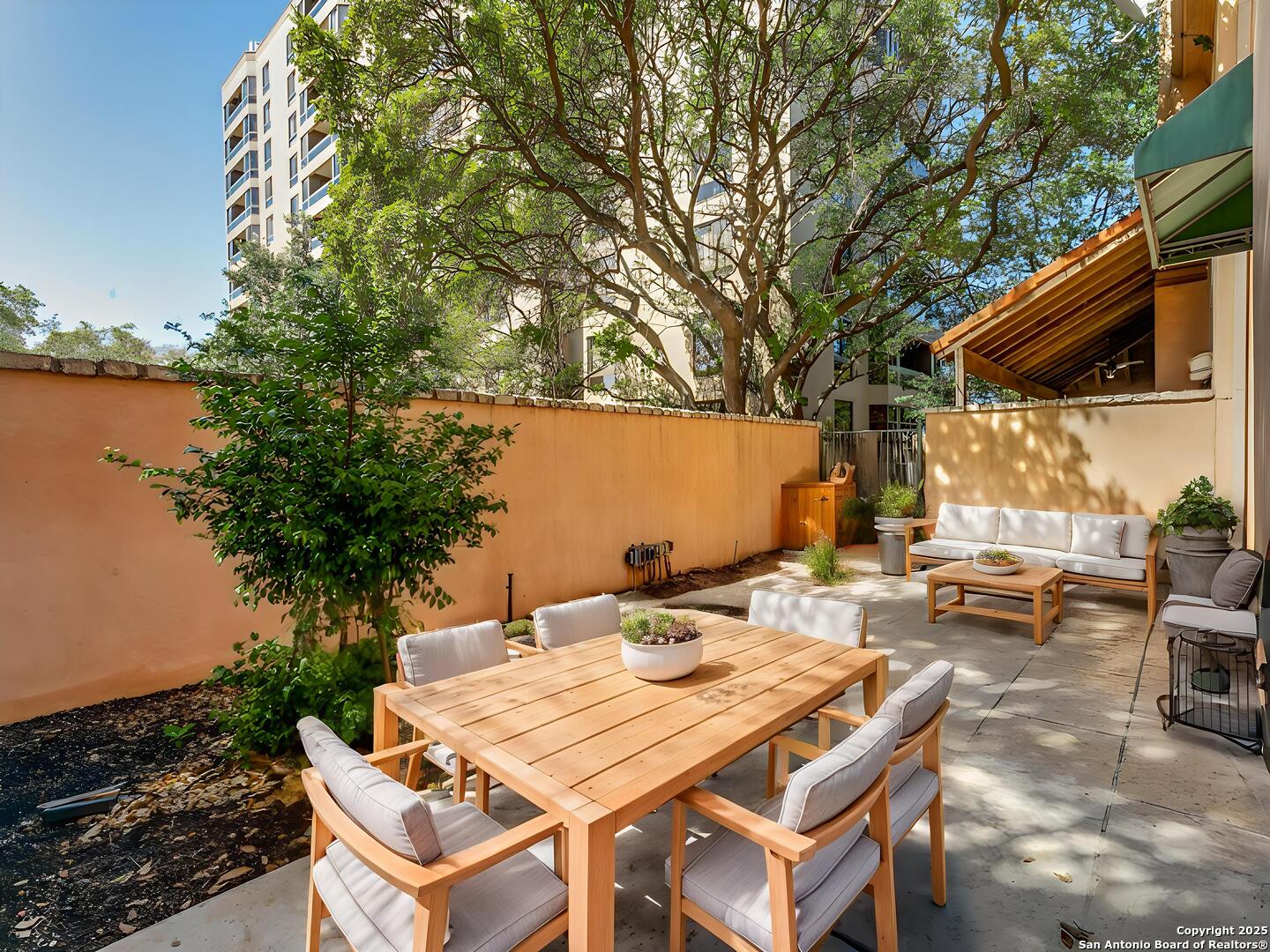 7897 Broadway San Antonio TX 78209