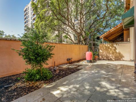 7897 Broadway San Antonio TX 78209