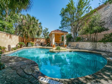 7897 Broadway San Antonio TX 78209