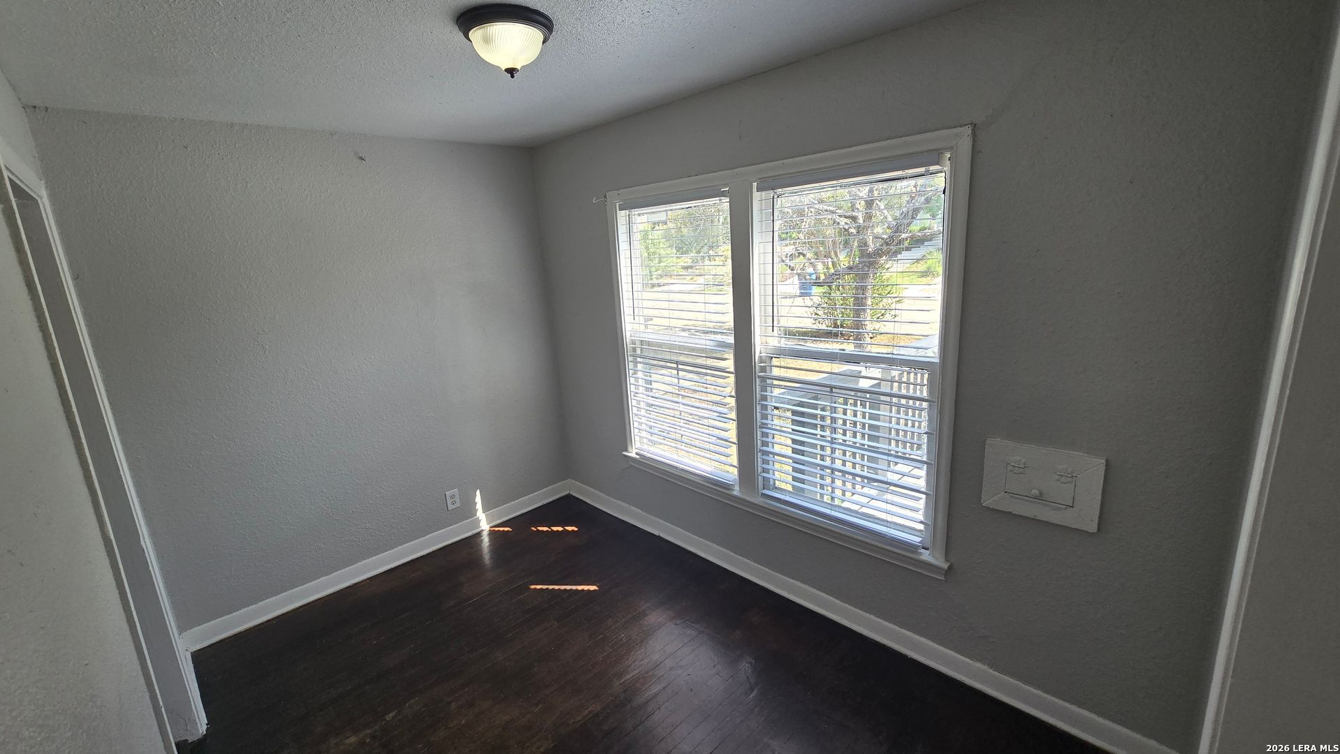407 Natalen Avenue San Antonio TX 78209